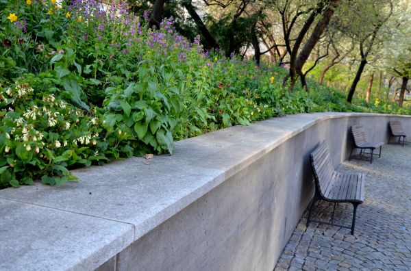 Concrete Retaining Wall Service in Downers Grove